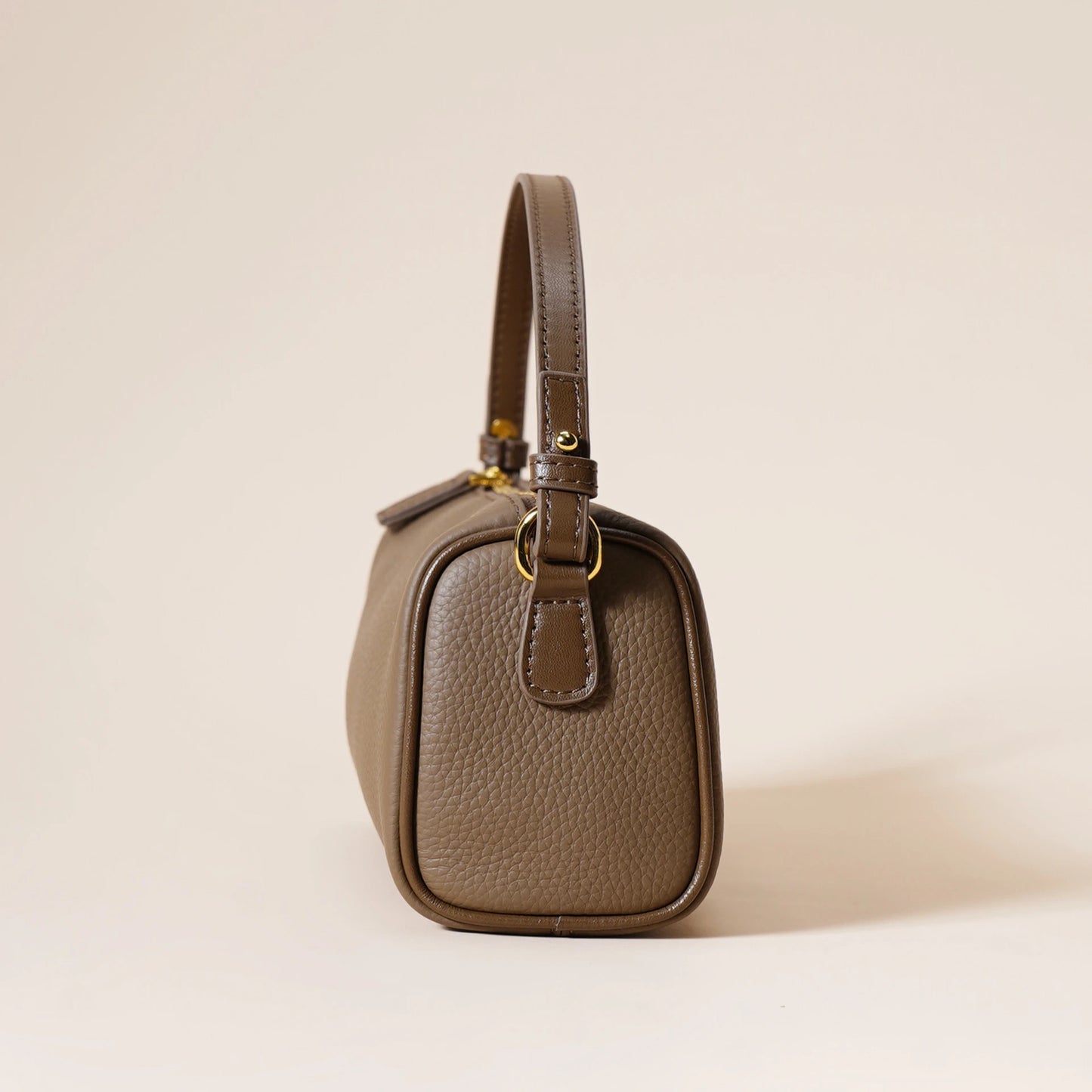 Top layer cowhide premium genuine leather new popular versatile hand-held diagonal cross bag
