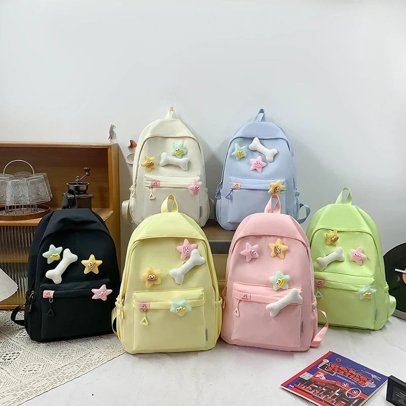 Student's simple and versatile backpack, small and fresh